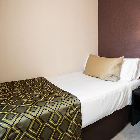 Catalonia Park Putxet Hotel Barcelona Luaran gambar