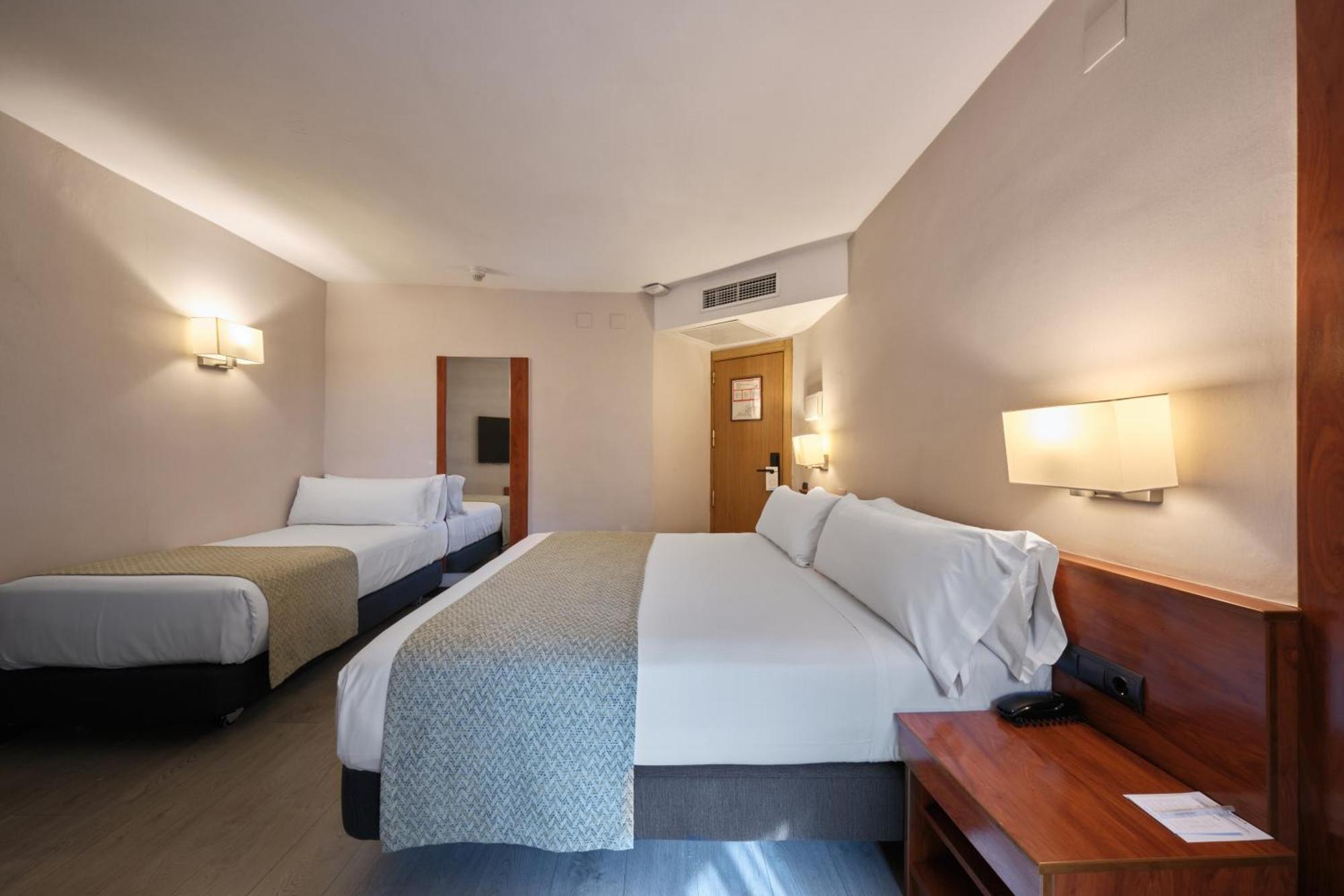 Catalonia Park Putxet Hotel Barcelona Luaran gambar