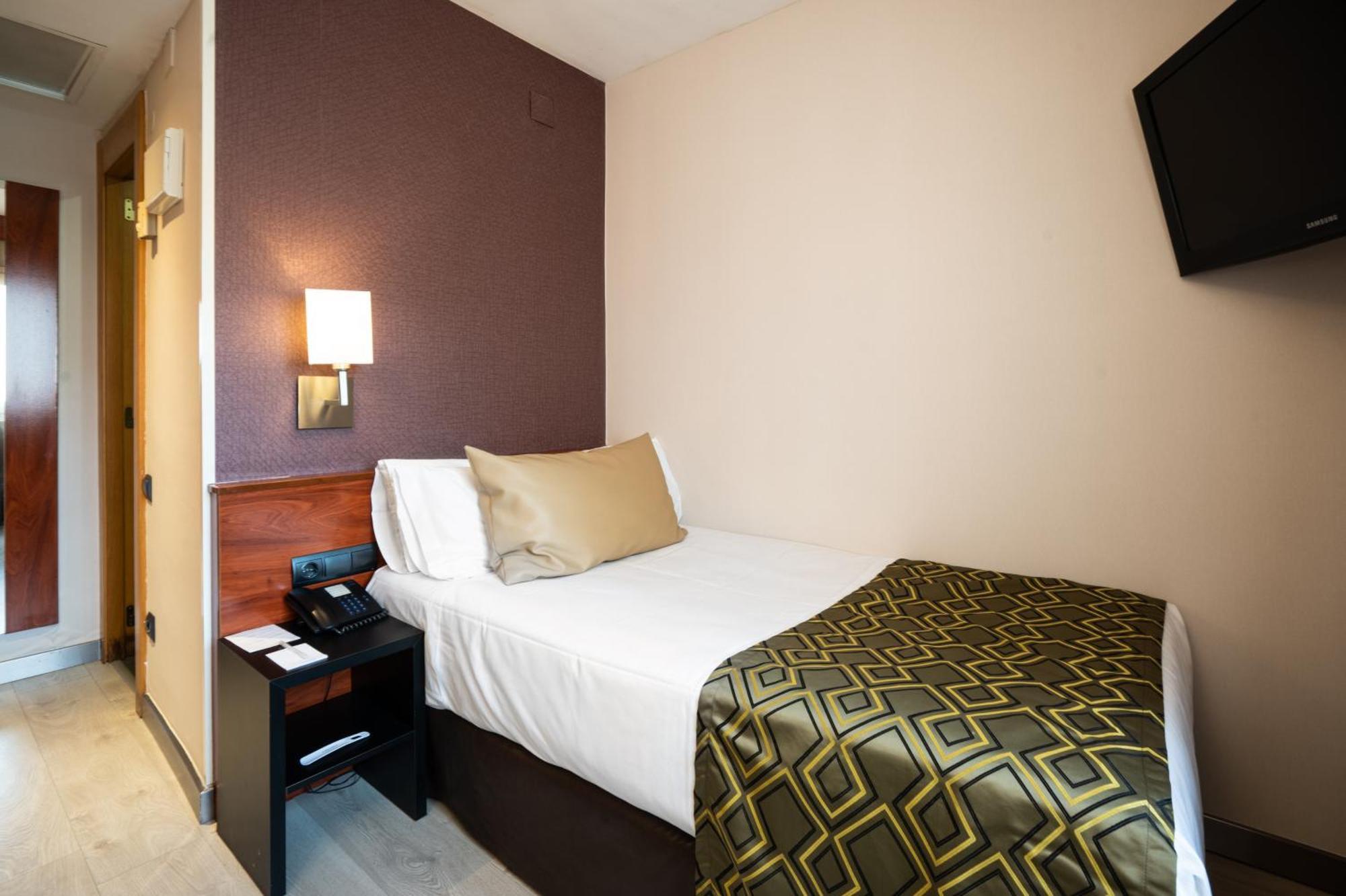 Catalonia Park Putxet Hotel Barcelona Luaran gambar