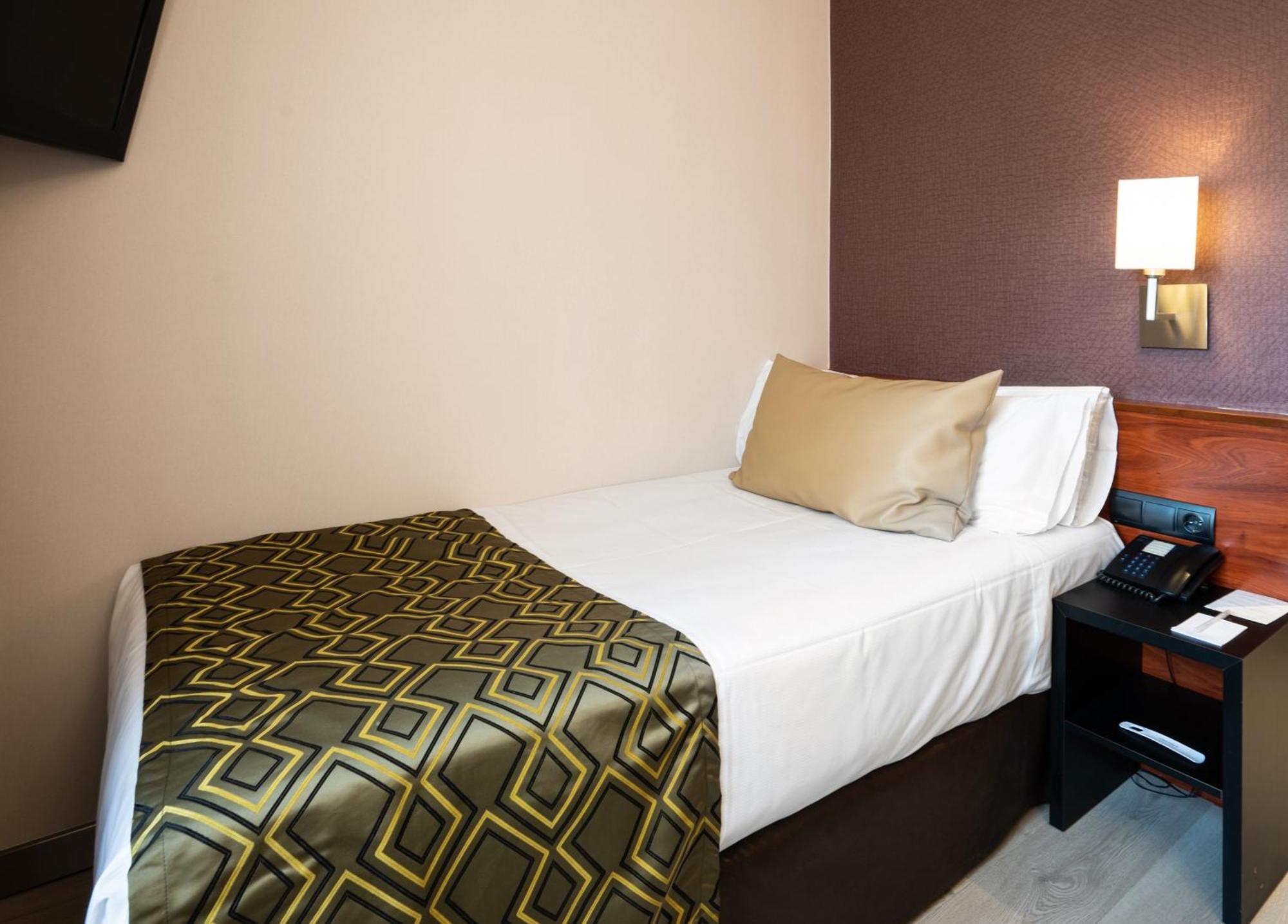 Catalonia Park Putxet Hotel Barcelona Luaran gambar